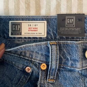 GAP Sky High Straight Jeans